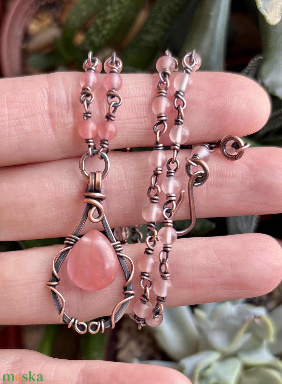 SaraZ // Desert Bloom nyaklánc cseresznye kvarccal - ékszer - nyaklánc - medálos nyaklánc - Meska.hu