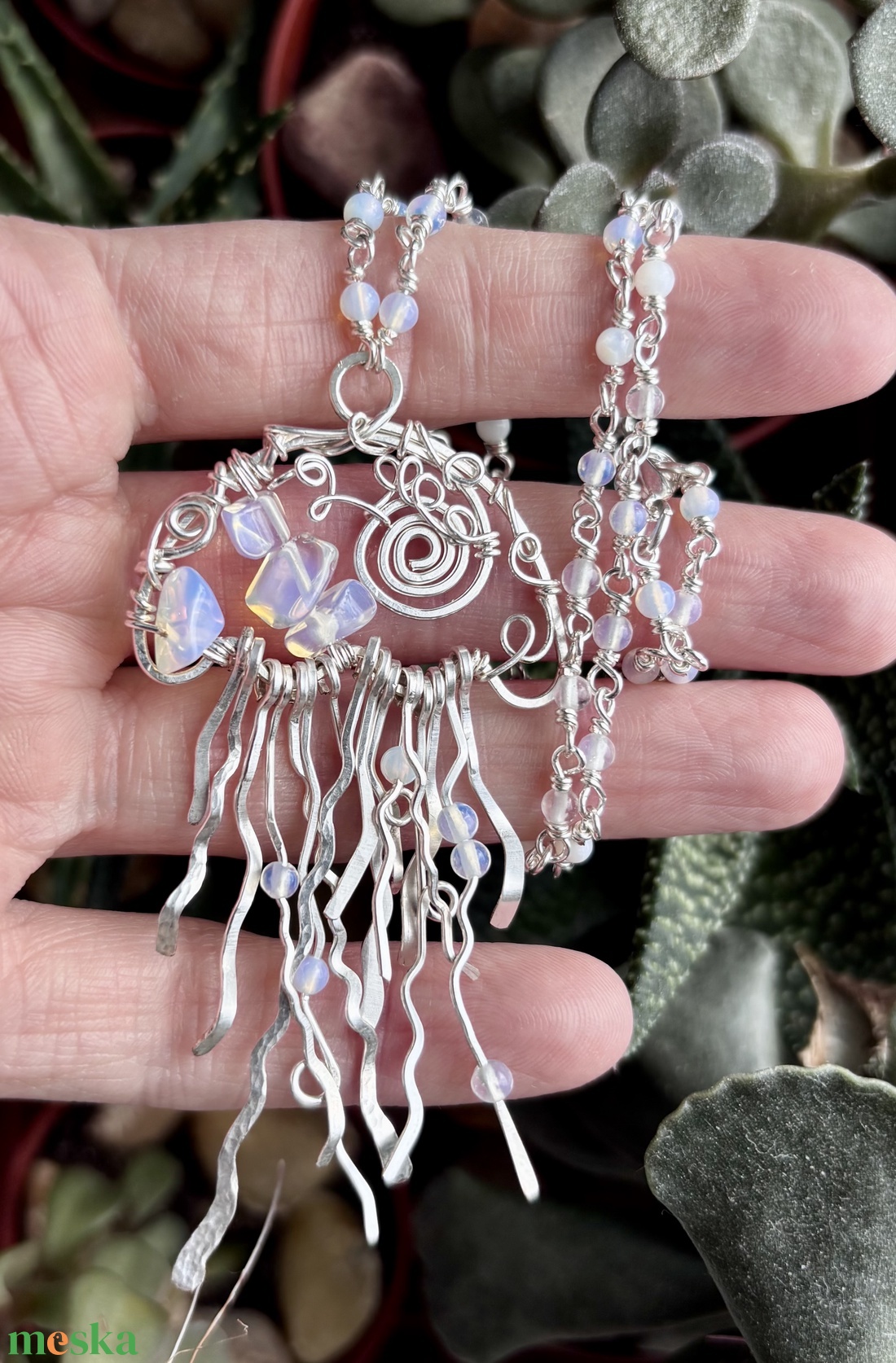 SaraZ // Moon Jelly nyaklánc opállal - ékszer - nyaklánc - medálos nyaklánc - Meska.hu