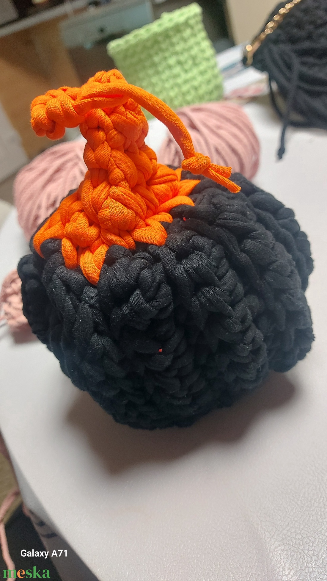 Horgolt halloween tök - dísz  - otthon & életmód - dekoráció - halloween - halloweeni ajtódíszek és ablakdíszek - Meska.hu Horgolt halloween tök - dísz  - otthon & életmód - dekoráció - halloween - halloweeni ajtódíszek és ablakdíszek - Meska.hu