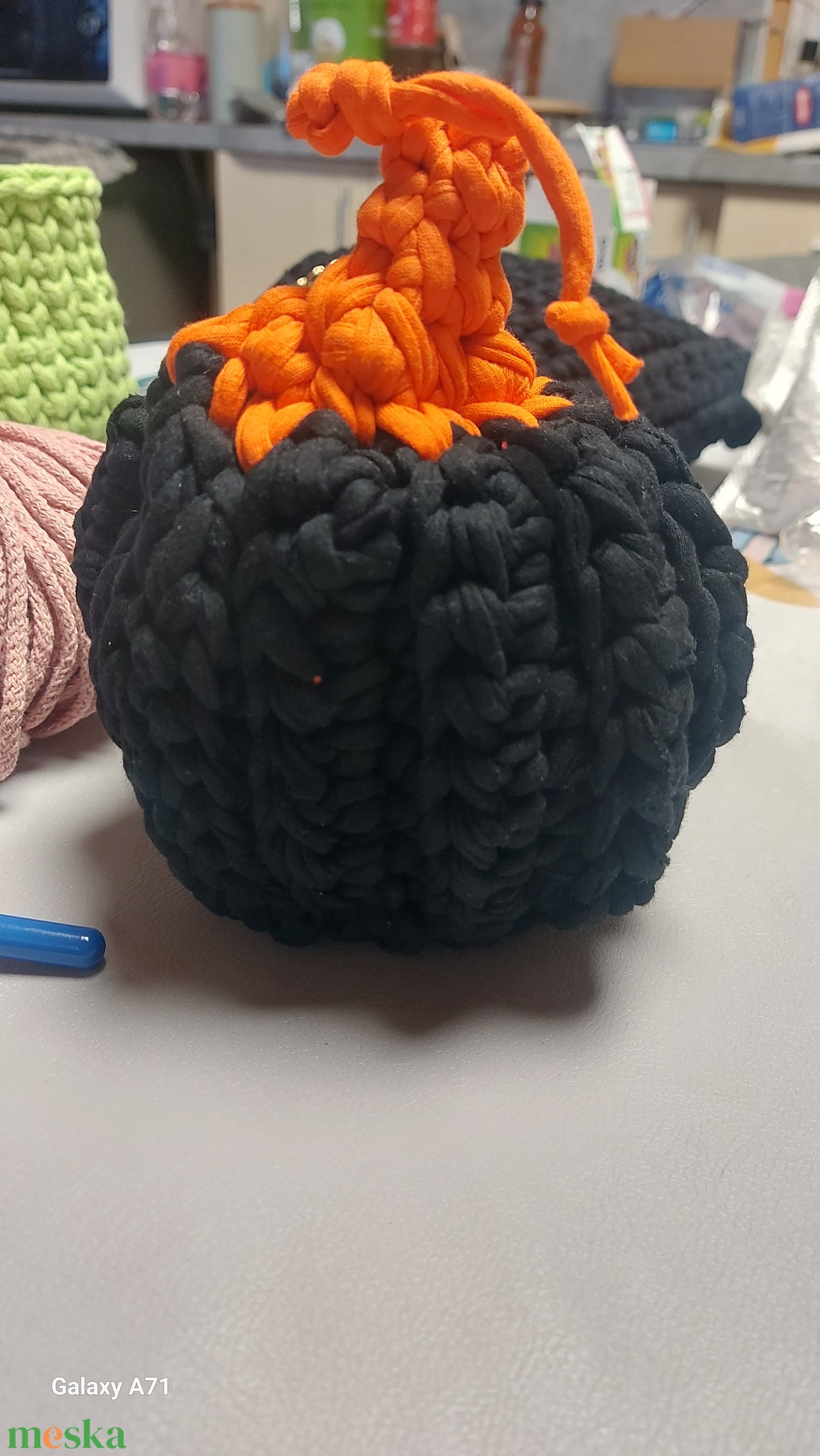 Horgolt halloween tök - dísz  - otthon & életmód - dekoráció - halloween - halloweeni ajtódíszek és ablakdíszek - Meska.hu Horgolt halloween tök - dísz  - otthon & életmód - dekoráció - halloween - halloweeni ajtódíszek és ablakdíszek - Meska.hu