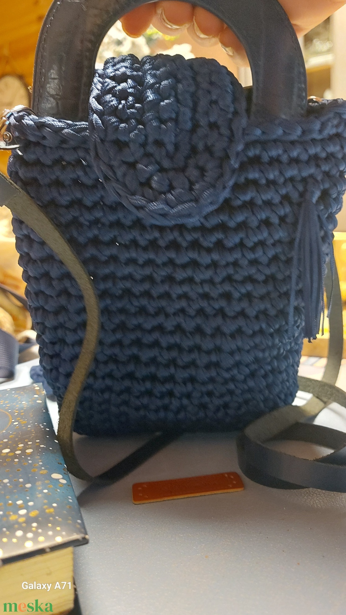 Sötétkék egyedi, horgolt kistáska - táska & tok - kézitáska & válltáska - alkalmi táska - Meska.hu