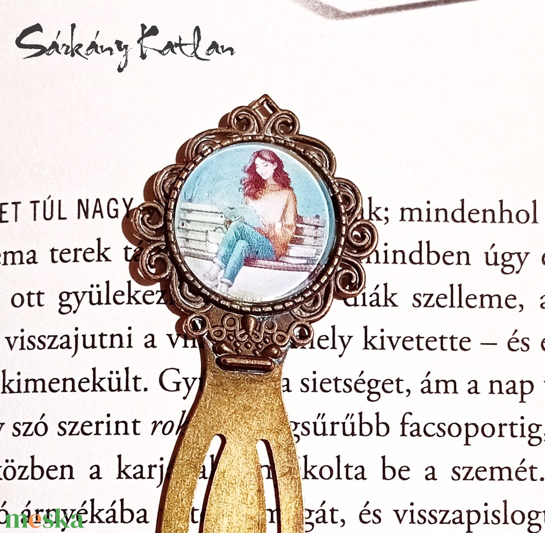 Olvasó nő csiptetős könyvjelző - könyv & zene - könyvjelző - Meska.hu