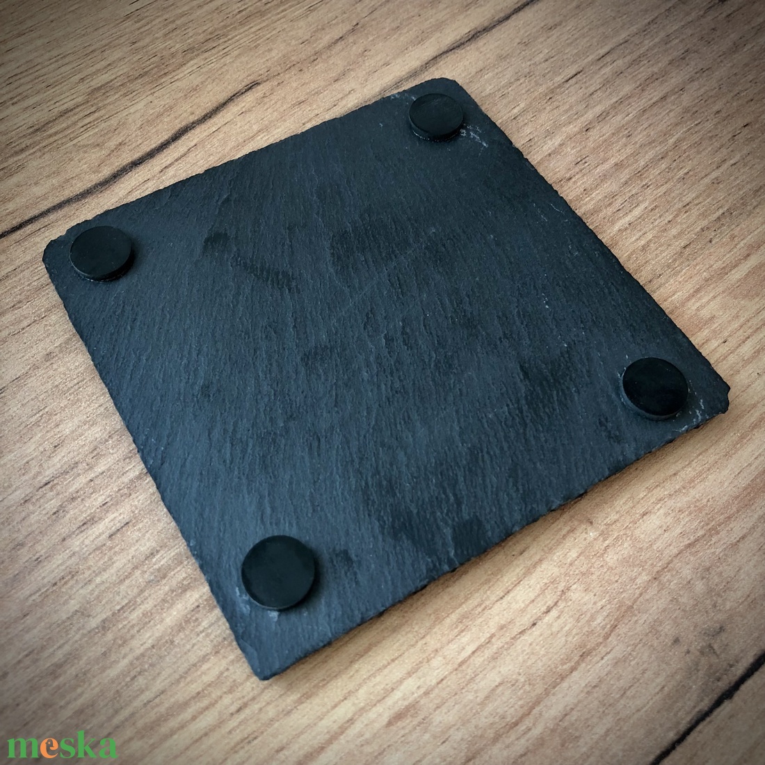 Gravírozott pala poháralátét - A keresztapa - otthon & életmód - konyhafelszerelés, tálalás - tálalás - tányér- és poháralátét - Meska.hu