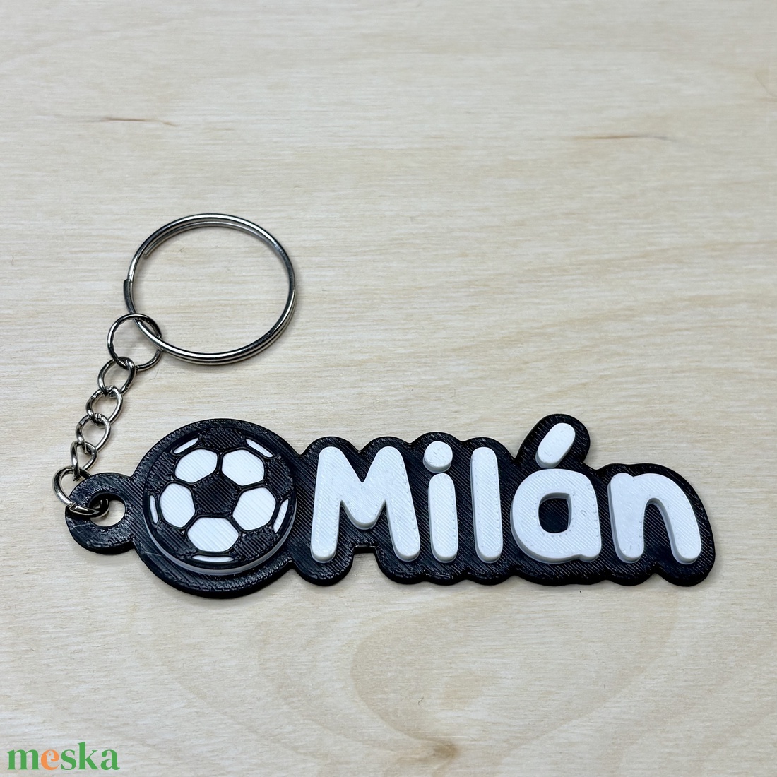 Névre szóló Focis kulcstartó - táska & tok - kulcstartó & táskadísz - kulcstartó - Meska.hu