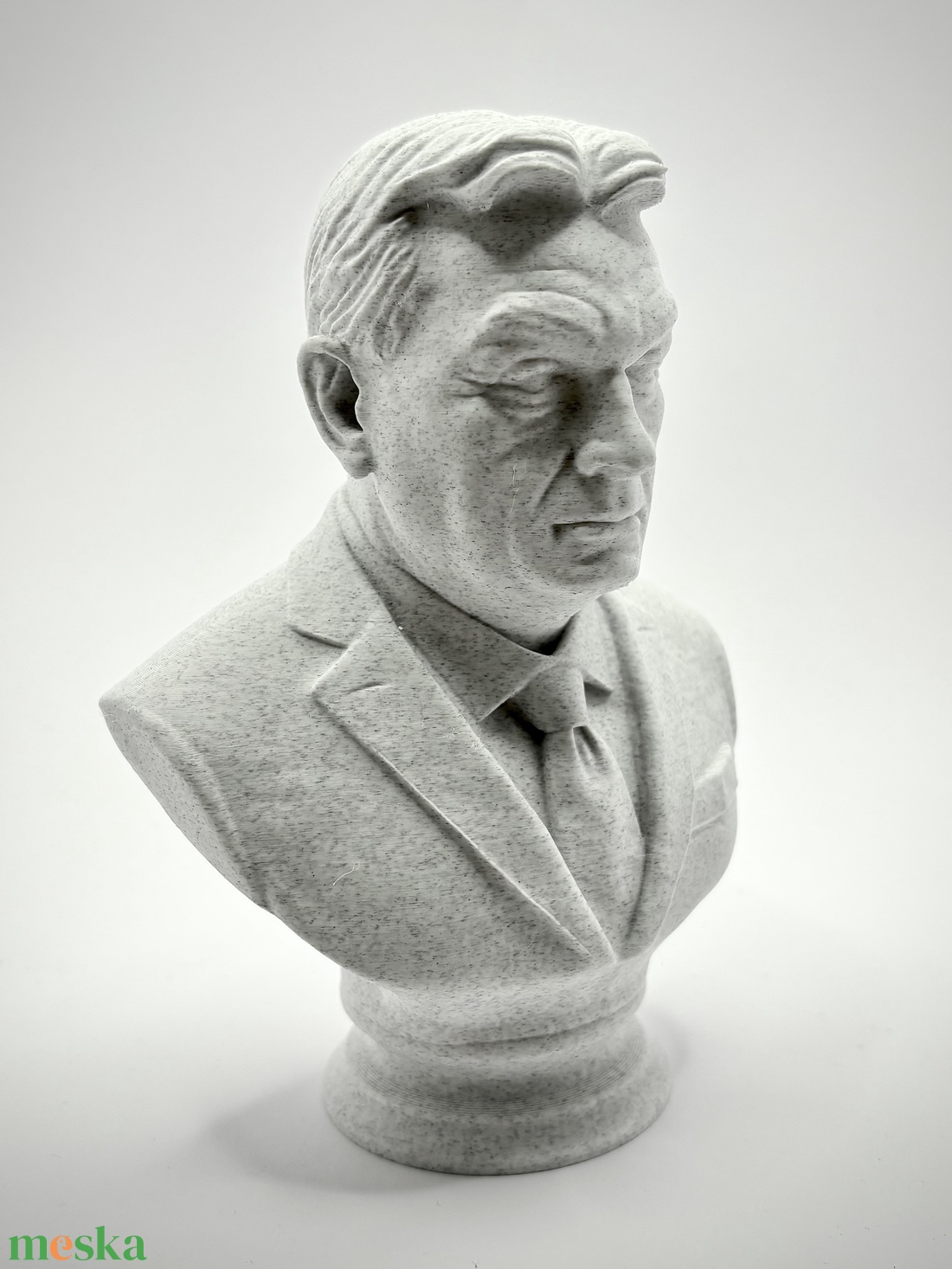 Orbán Viktor szobor - otthon & életmód - dekoráció - asztal és polc dekoráció - asztaldísz - Meska.hu