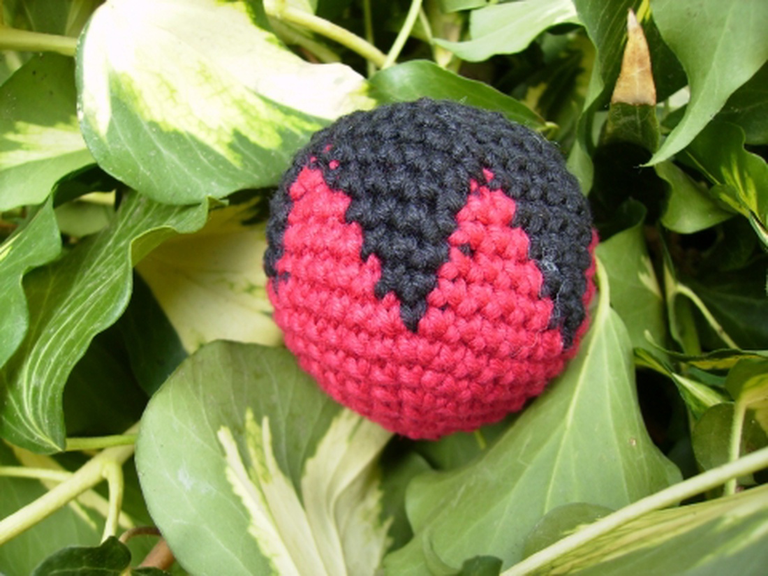 Cikk-cakk zsonglőrlabda (amigurumi) -  - Meska.hu