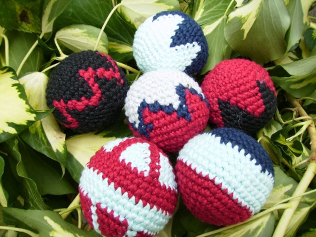 Cikk-cakk zsonglőrlabda (amigurumi) -  - Meska.hu