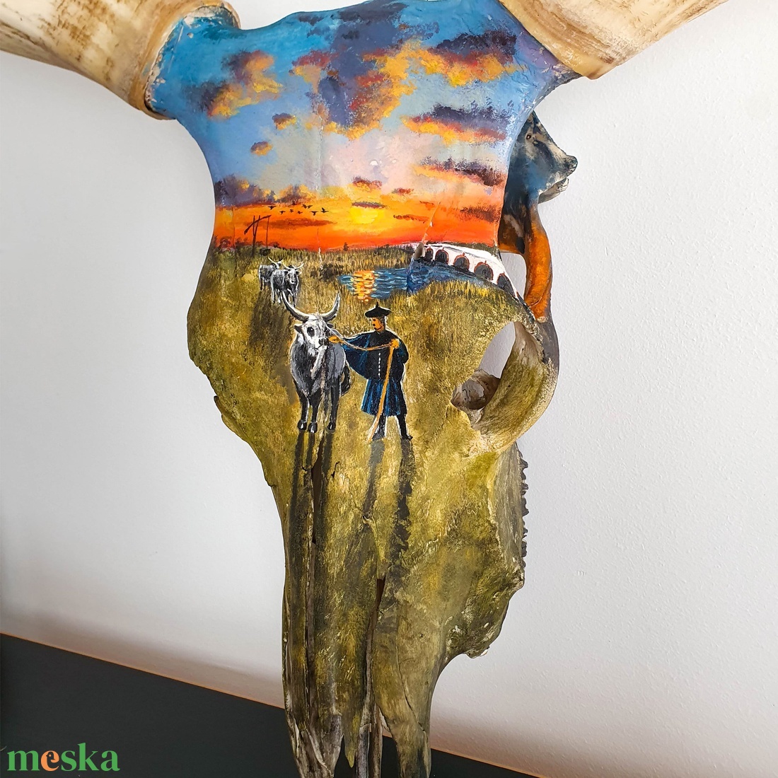 Szürkemarha koponya/trófea kézzel festett horotbágyi naplemente festménnyel - művészet - más művészeti ág - Meska.hu