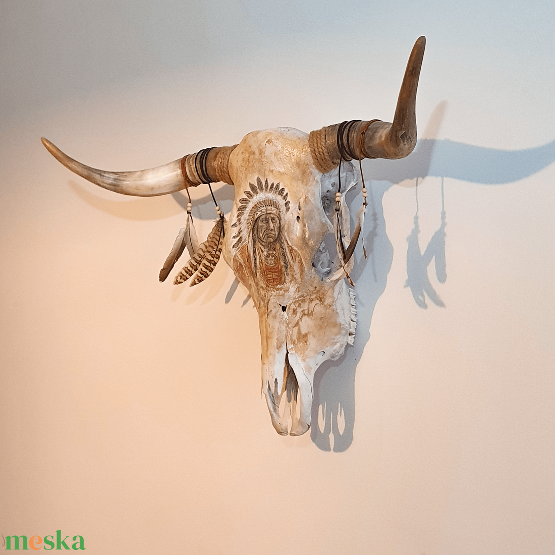 SavageSkullz Valódi tehén bika trófeára/koponyára dekorált indián arckép, kézzel festve és gravírozva - otthon & életmód - dekoráció - fali és függő dekoráció - falra akasztható dekor - Meska.hu