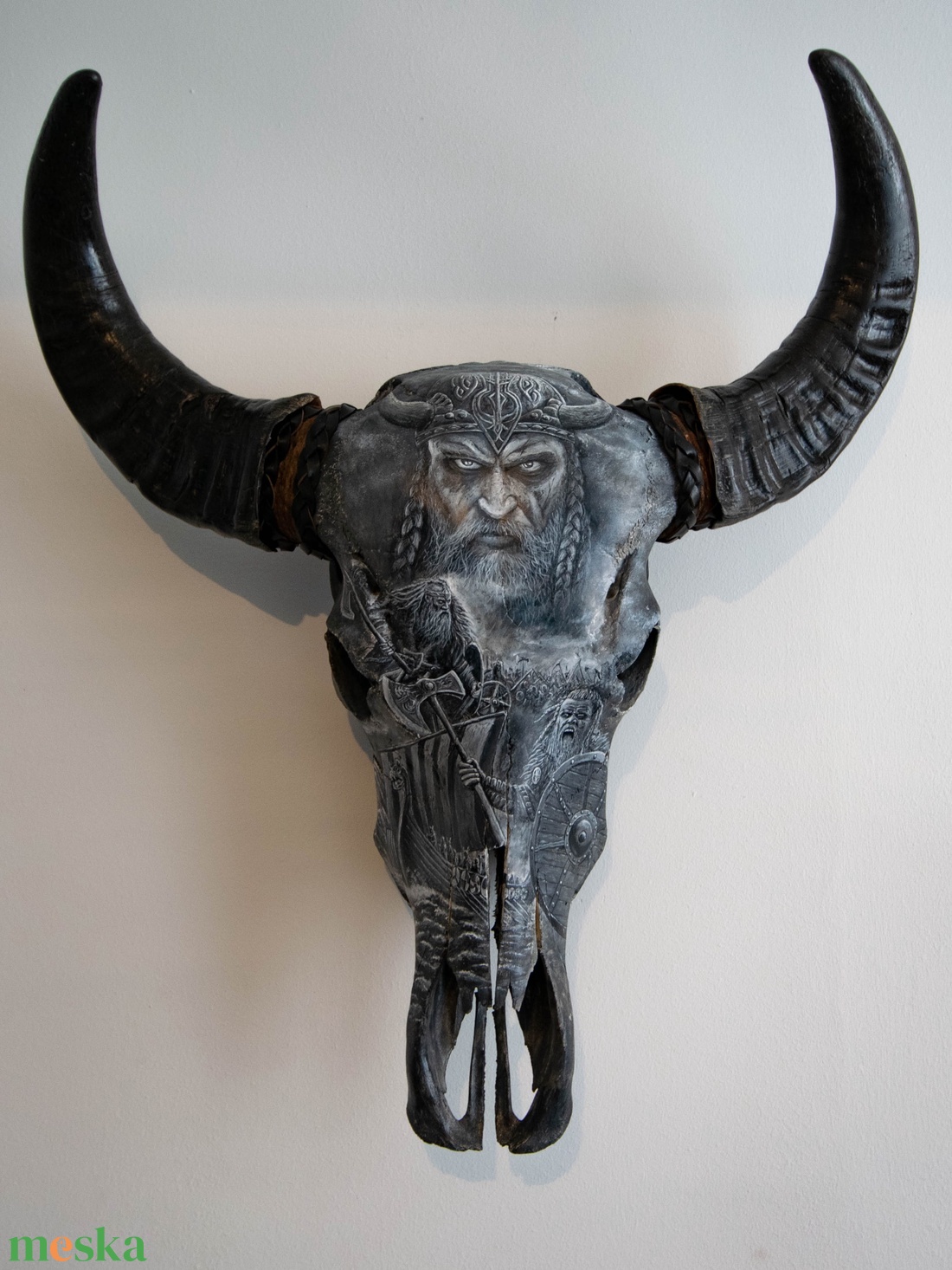 Bivaly trófea - kézzel festett igazi bivaly bika koponya fali dekoráció   -Vikings of Valhalla- - otthon & életmód - dekoráció - dísztárgy - Meska.hu