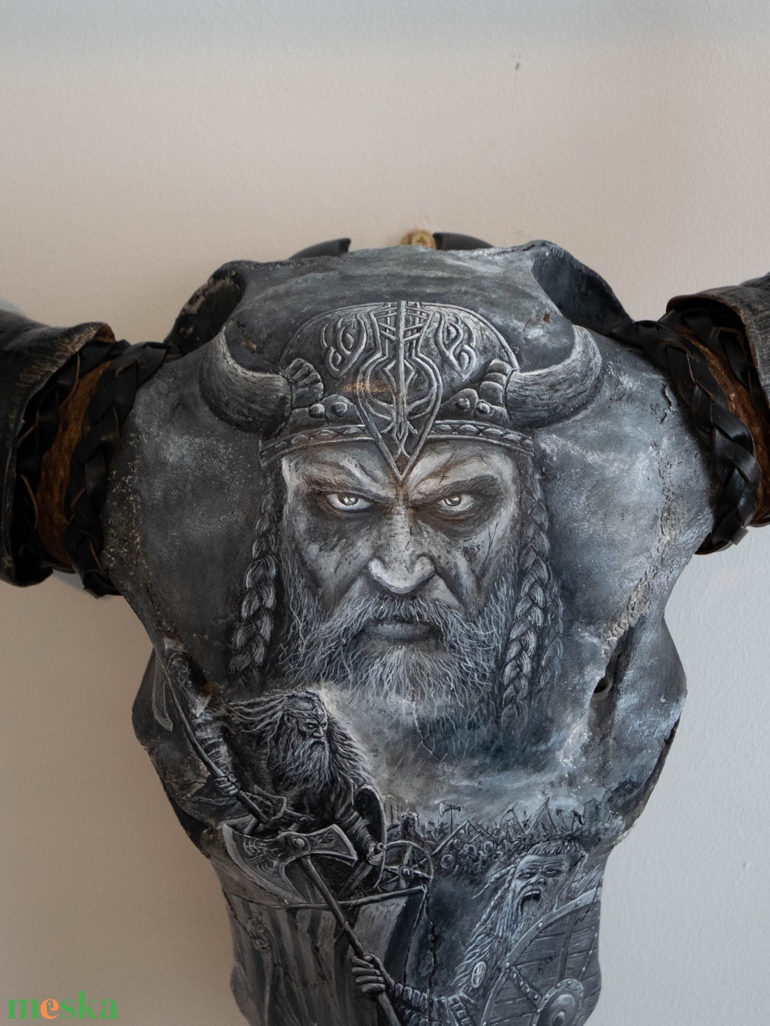 Bivaly trófea - kézzel festett igazi bivaly bika koponya fali dekoráció   -Vikings of Valhalla- - otthon & életmód - dekoráció - dísztárgy - Meska.hu