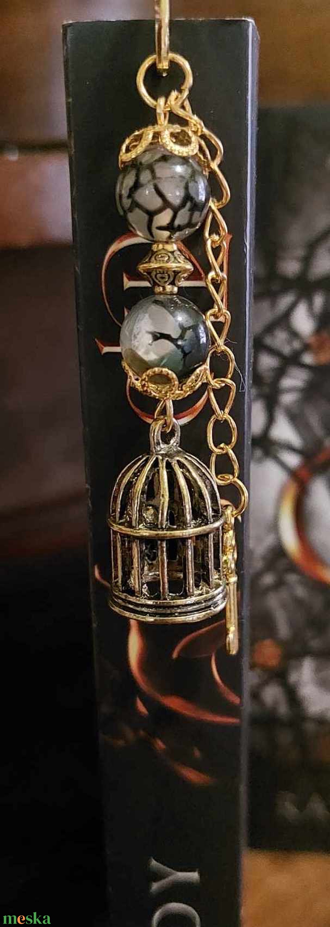 Gild (Aranyozott) könyvjelző - könyv & zene - könyvjelző - Meska.hu Gild (Aranyozott) könyvjelző - könyv & zene - könyvjelző - Meska.hu