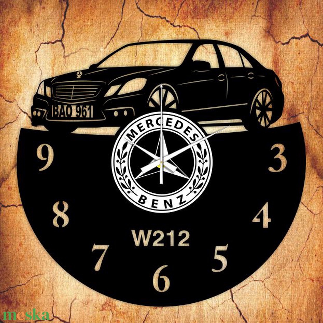 MERCEDES W212 bakelit óra, egyedi felirattal - otthon & életmód - dekoráció - fali és függő dekoráció - falióra & óra - Meska.hu MERCEDES W212 bakelit óra, egyedi felirattal - otthon & életmód - dekoráció - fali és függő dekoráció - falióra & óra - Meska.hu