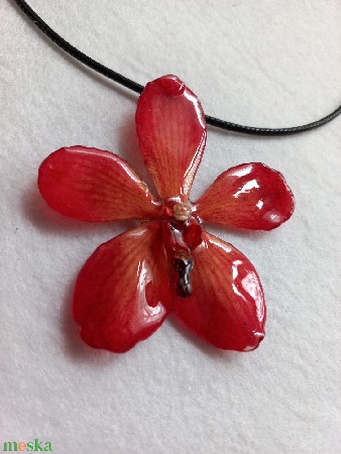 Piros Orchidea virág nyaklánc - ékszer - nyaklánc - medálos nyaklánc - Meska.hu Piros Orchidea virág nyaklánc - ékszer - nyaklánc - medálos nyaklánc - Meska.hu