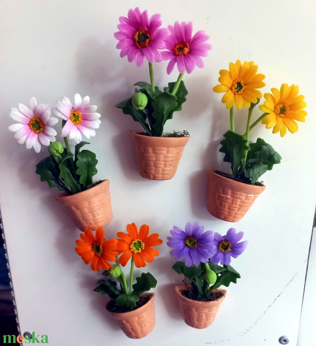 Gerbera agyagvirág hűtőmágnes - otthon & életmód - dekoráció - dísztárgy - Meska.hu Gerbera agyagvirág hűtőmágnes - otthon & életmód - dekoráció - dísztárgy - Meska.hu