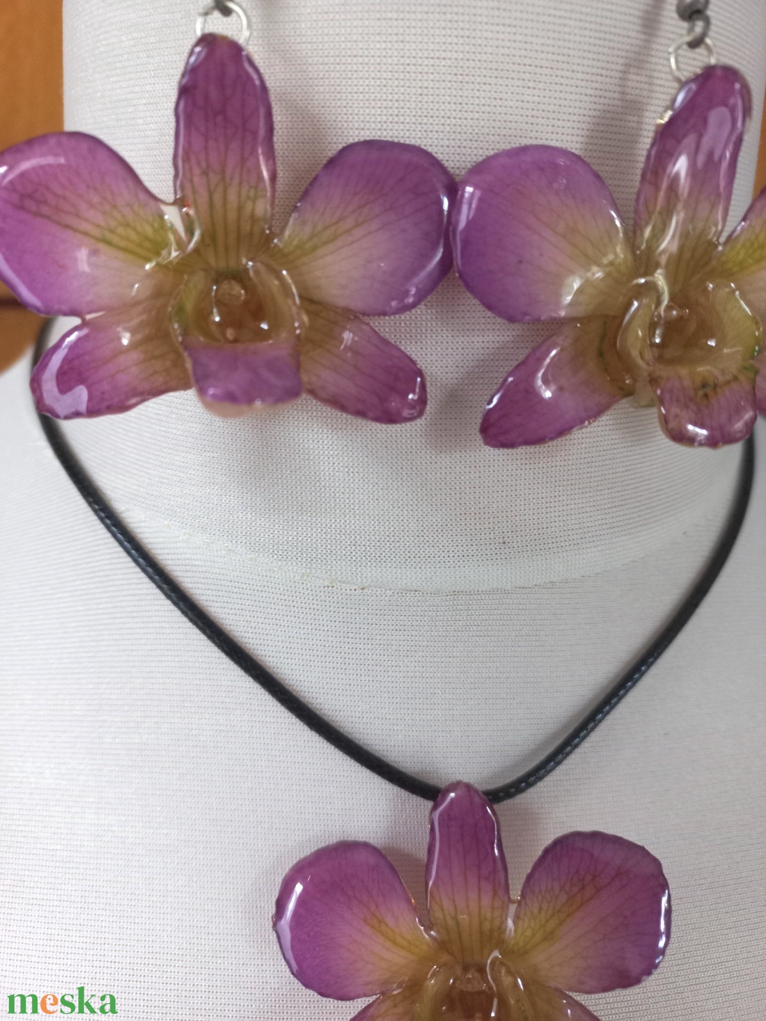 Dendrobium orchidea virág ékszer szett - ékszer - ékszerszett - Meska.hu
