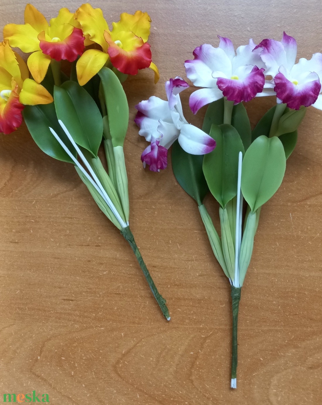 Agyag orchidea - otthon & életmód - virágdekoráció - virágdíszek - asztali virágdísz - Meska.hu
