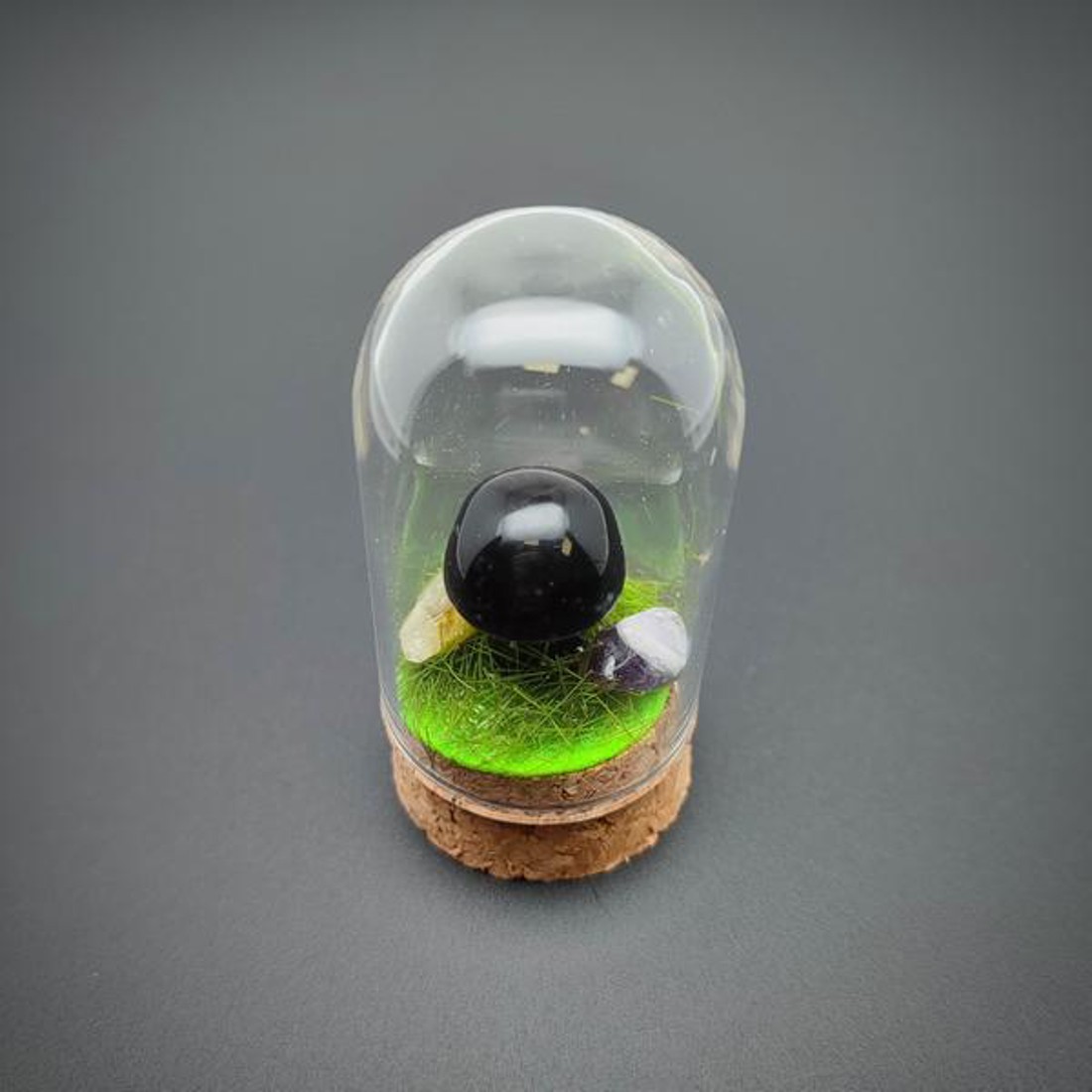 Gomba obszidián üvegben 3x6,5cm - kellékek & szerszámok - ásvány alapanyag - ásvány figura - Meska.hu