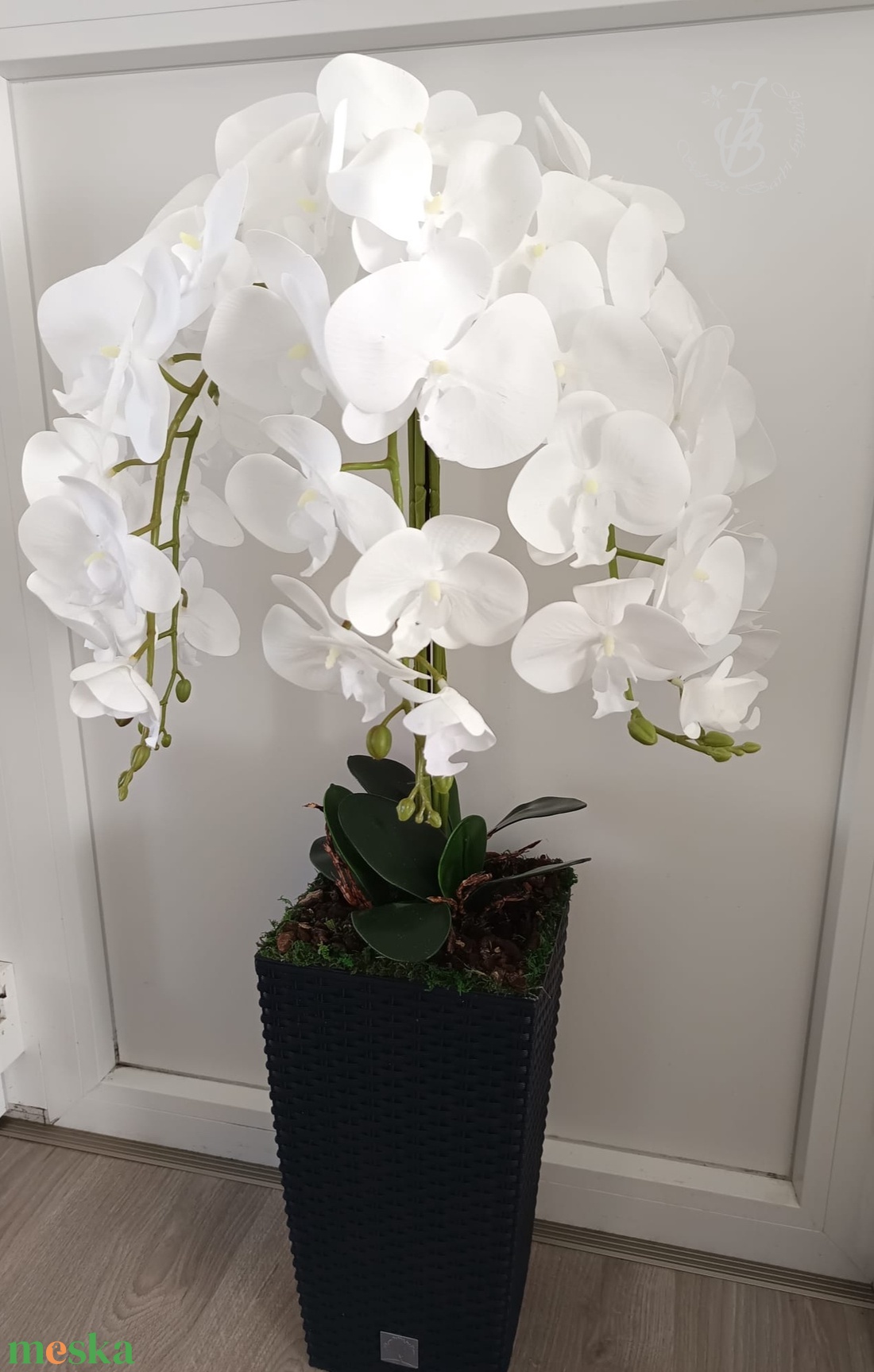 Orchidea műanyag padlóvázában - otthon & életmód - dekoráció - virágdísz és tartó - csokor & virágdísz - Meska.hu Orchidea műanyag padlóvázában - otthon & életmód - dekoráció - virágdísz és tartó - csokor & virágdísz - Meska.hu