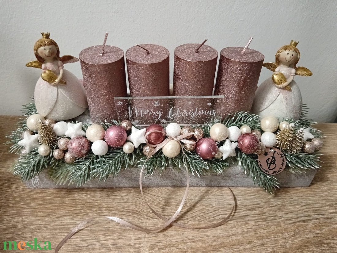 Adventi rózsaszínes bézses árnyalatokkal fenyővel - karácsony - adventi díszek - adventi gyertyadíszek és koszorúdíszek - Meska.hu