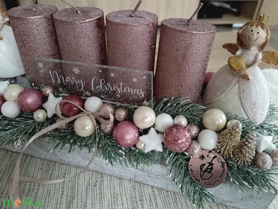 Adventi rózsaszínes bézses árnyalatokkal fenyővel - karácsony - adventi díszek - adventi gyertyadíszek és koszorúdíszek - Meska.hu