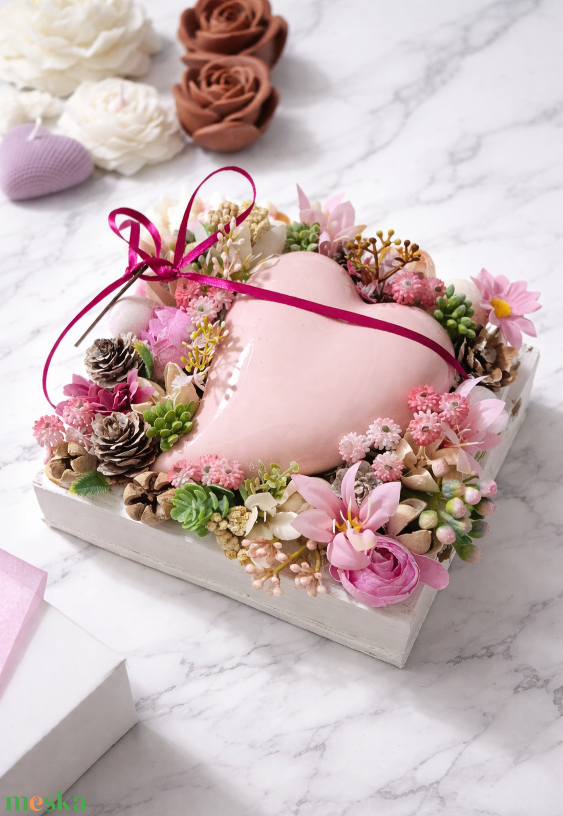 Kerámia szíves dísz - otthon & életmód - papír, írószer - ajándékozás kellékei - ajándékzsák, csomagolás - Meska.hu