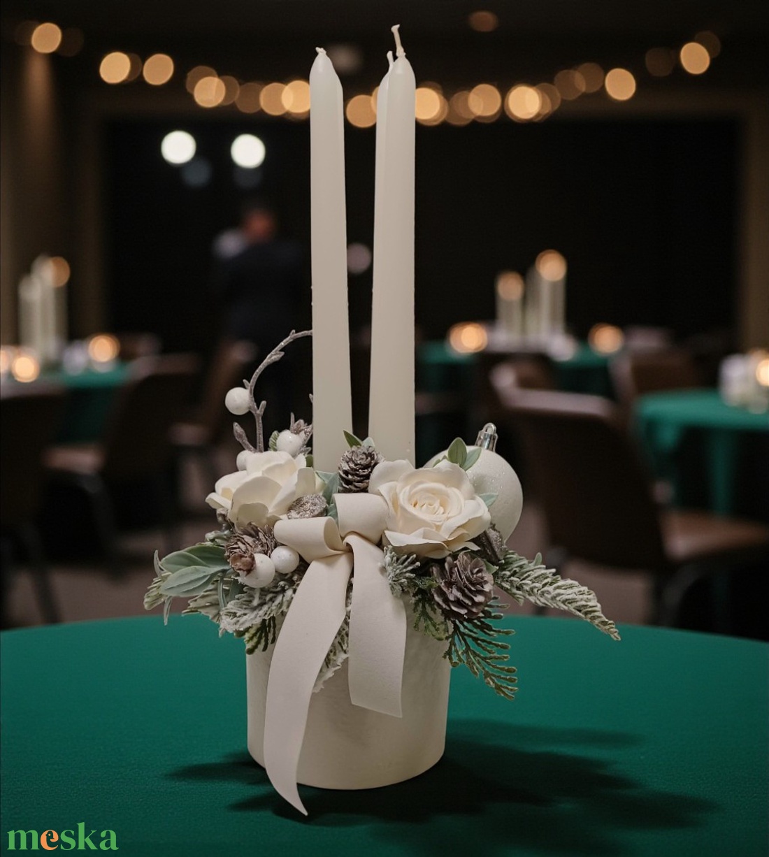 Adventi dÍsz fehér rózsákkal - karácsony - adventi díszek - adventi asztaldísz - Meska.hu