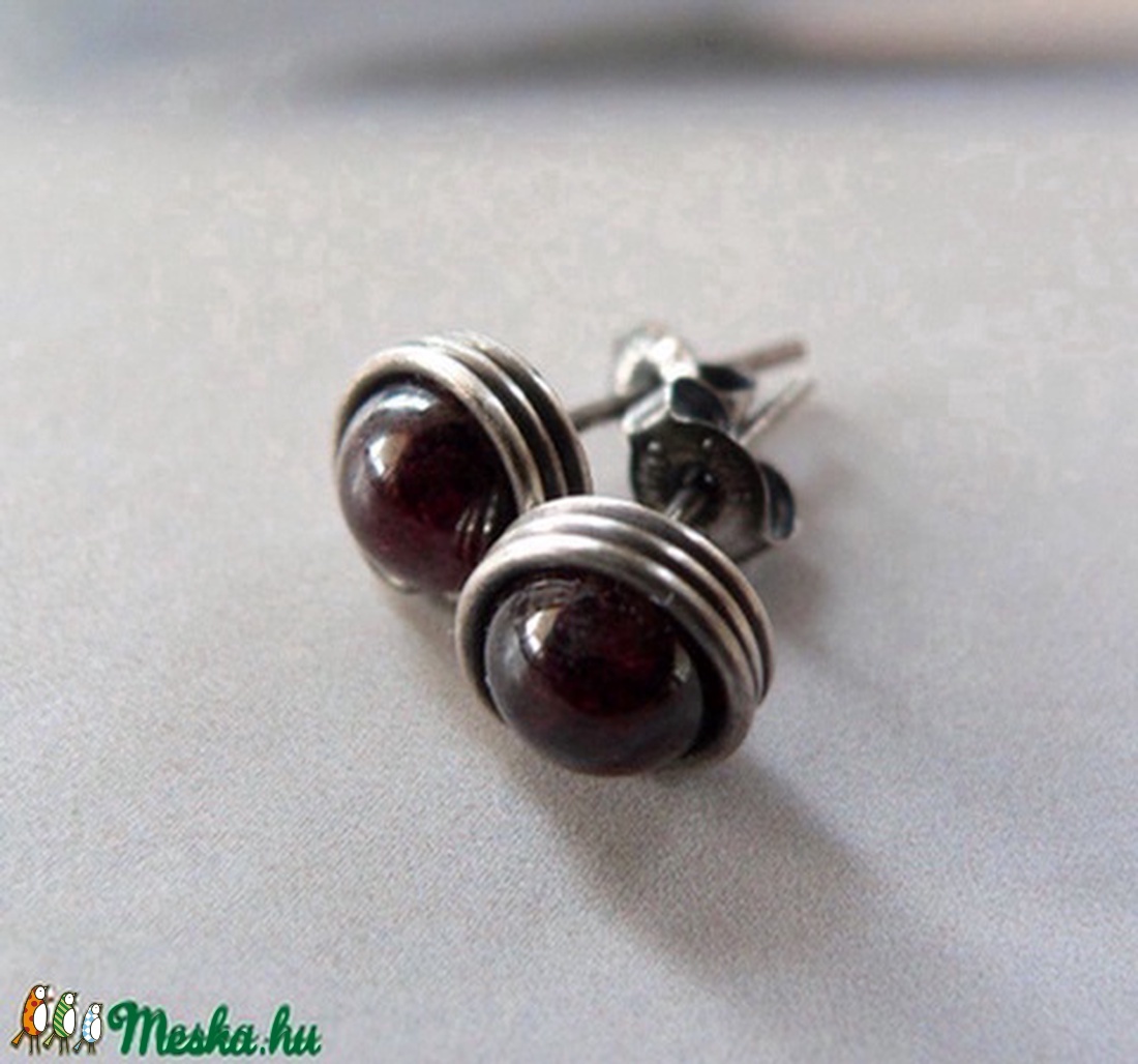 Gránát antik ezüst bedugós fülbevaló -  - Meska.hu