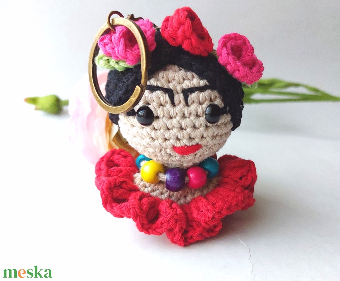 Frida Kahlo horgolt kulcstartó - táska & tok - kulcstartó & táskadísz - kulcstartó - Meska.hu Frida Kahlo horgolt kulcstartó - táska & tok - kulcstartó & táskadísz - kulcstartó - Meska.hu