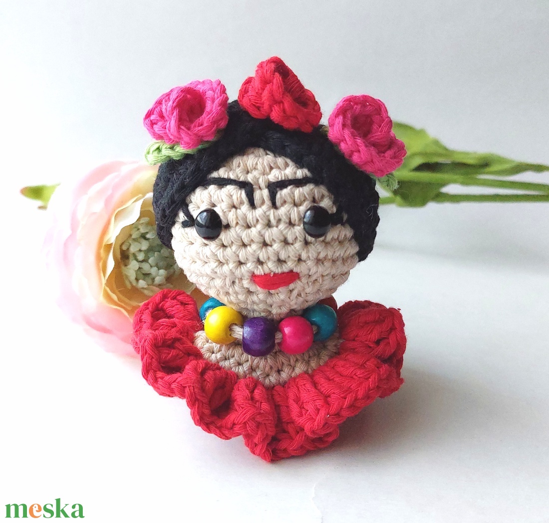 Frida Kahlo horgolt kulcstartó - táska & tok - kulcstartó & táskadísz - kulcstartó - Meska.hu Frida Kahlo horgolt kulcstartó - táska & tok - kulcstartó & táskadísz - kulcstartó - Meska.hu