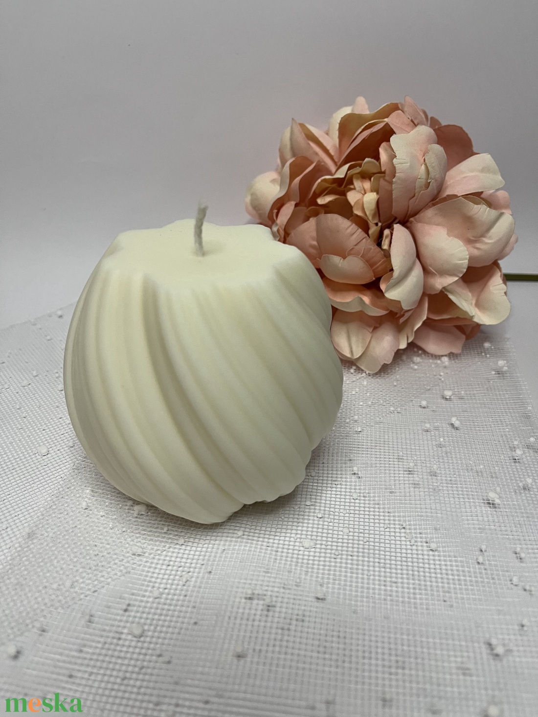 Kerek csavart formagyertya  - otthon & életmód - gyertya, illat, aroma - gyertya - Meska.hu