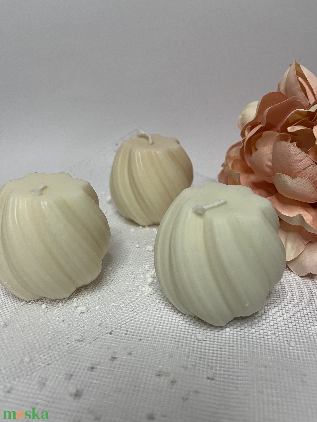 Kerek csavart formagyertya  - otthon & életmód - gyertya, illat, aroma - gyertya - Meska.hu