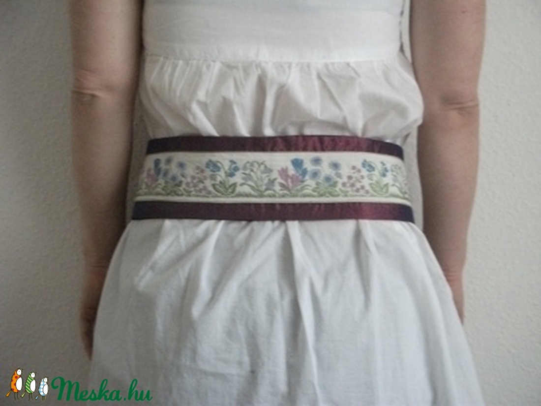 hímzett szalagos népies megkötős öv -  - Meska.hu