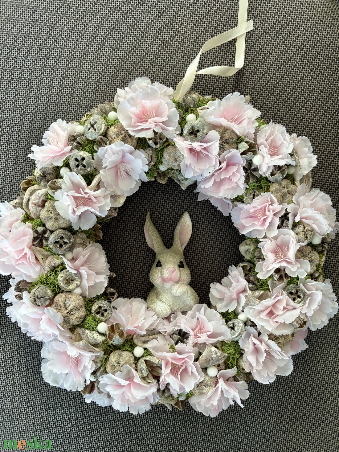 Húsvéti virágos koszorú - ünnepi díszek, dekorációk - húsvéti díszek és dekorációk - húsvéti ajtódísz, kopogtató - Meska.hu