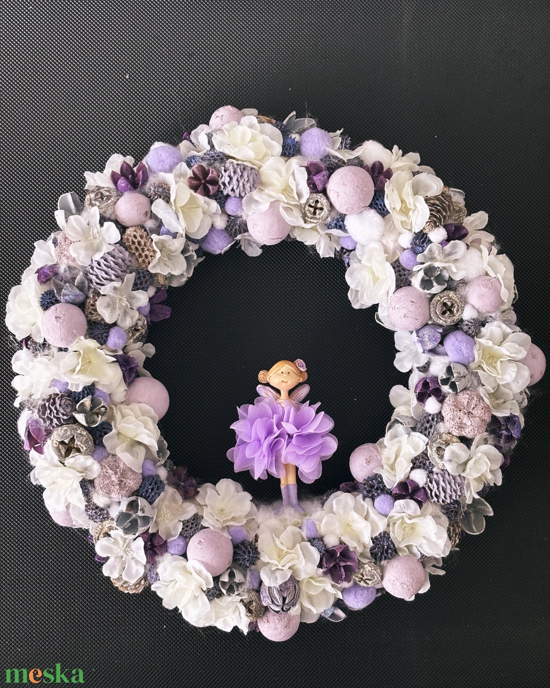 Balerinás virágos koszorú - otthon & életmód - dekoráció - ajtó- és ablak dekoráció - ajtódísz & kopogtató - Meska.hu