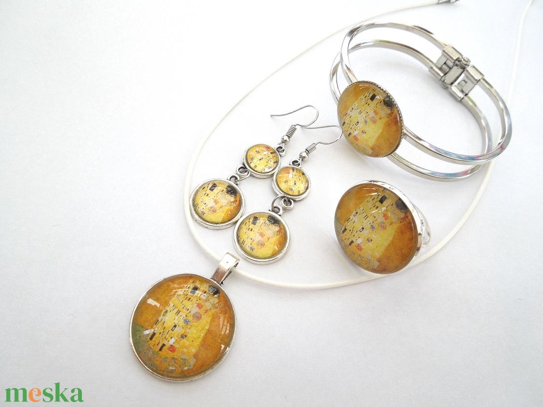 Klimt: Anya gyermekével medál fülivel - ékszer - ékszerszett - Meska.hu