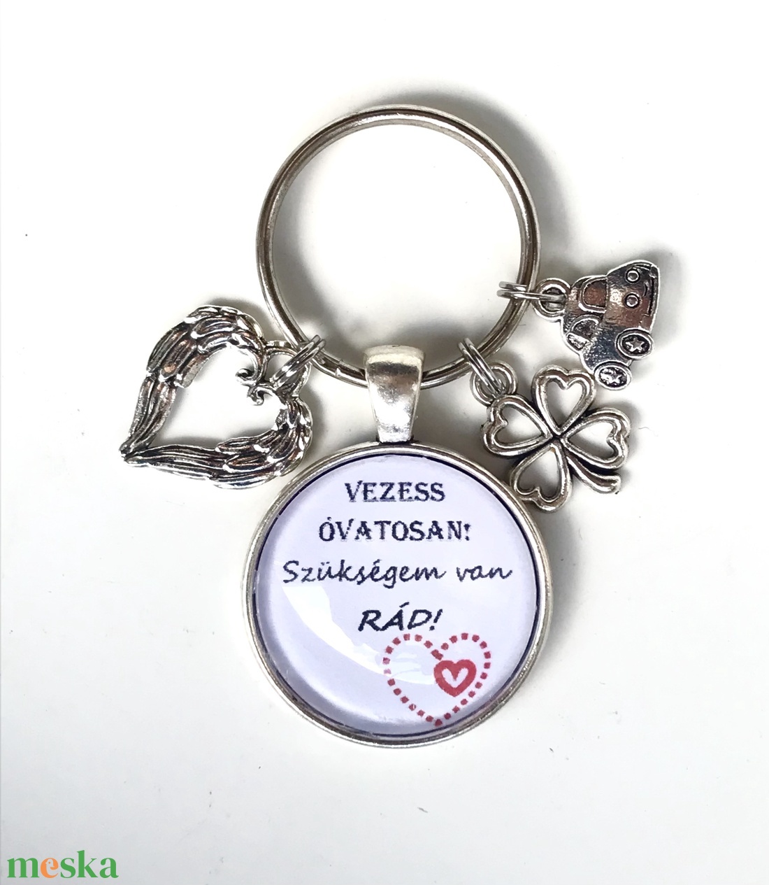 Vezess óvatosan kulcstartó egyedi képpel - táska & tok - kulcstartó & táskadísz - kulcstartó - Meska.hu Vezess óvatosan kulcstartó egyedi képpel - táska & tok - kulcstartó & táskadísz - kulcstartó - Meska.hu
