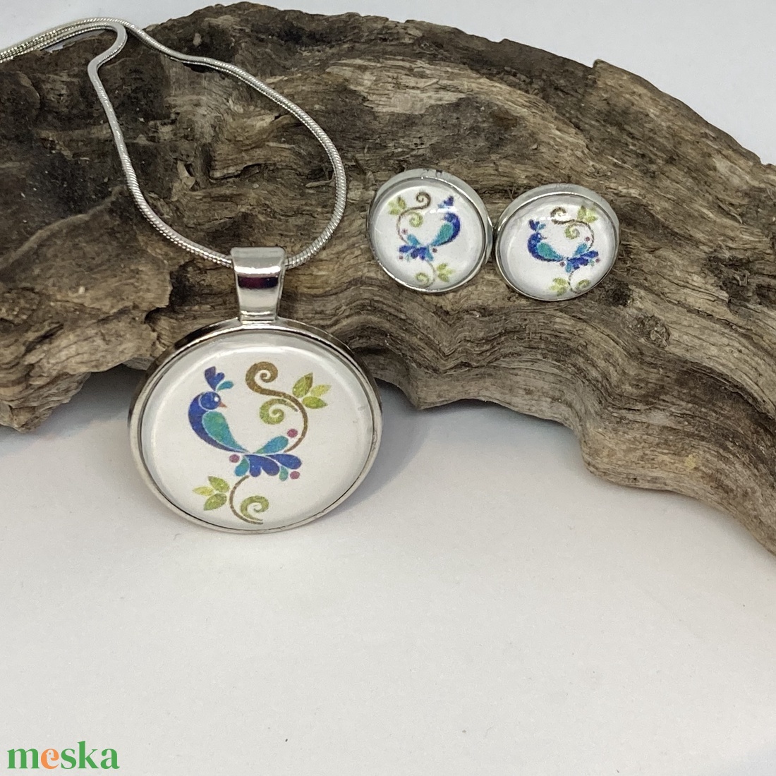 Népi motívum, madárkás cabochon, üveglencsés füli és medál - ékszer - ékszerszett - Meska.hu