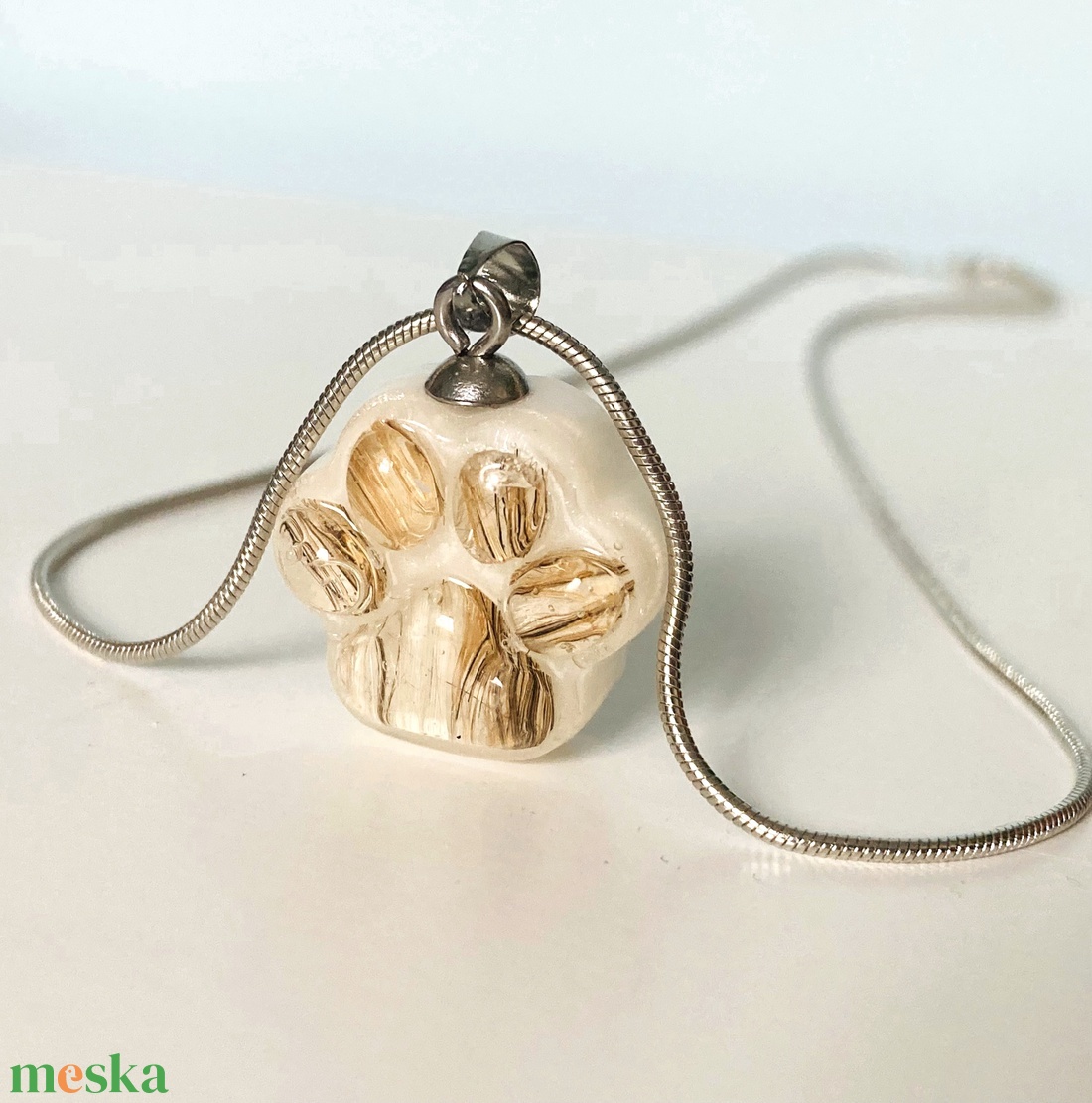 Kisállat (kutya, macska...) kegyeleti medál, pandi gyöngy - ékszer - nyaklánc - medálos nyaklánc - Meska.hu