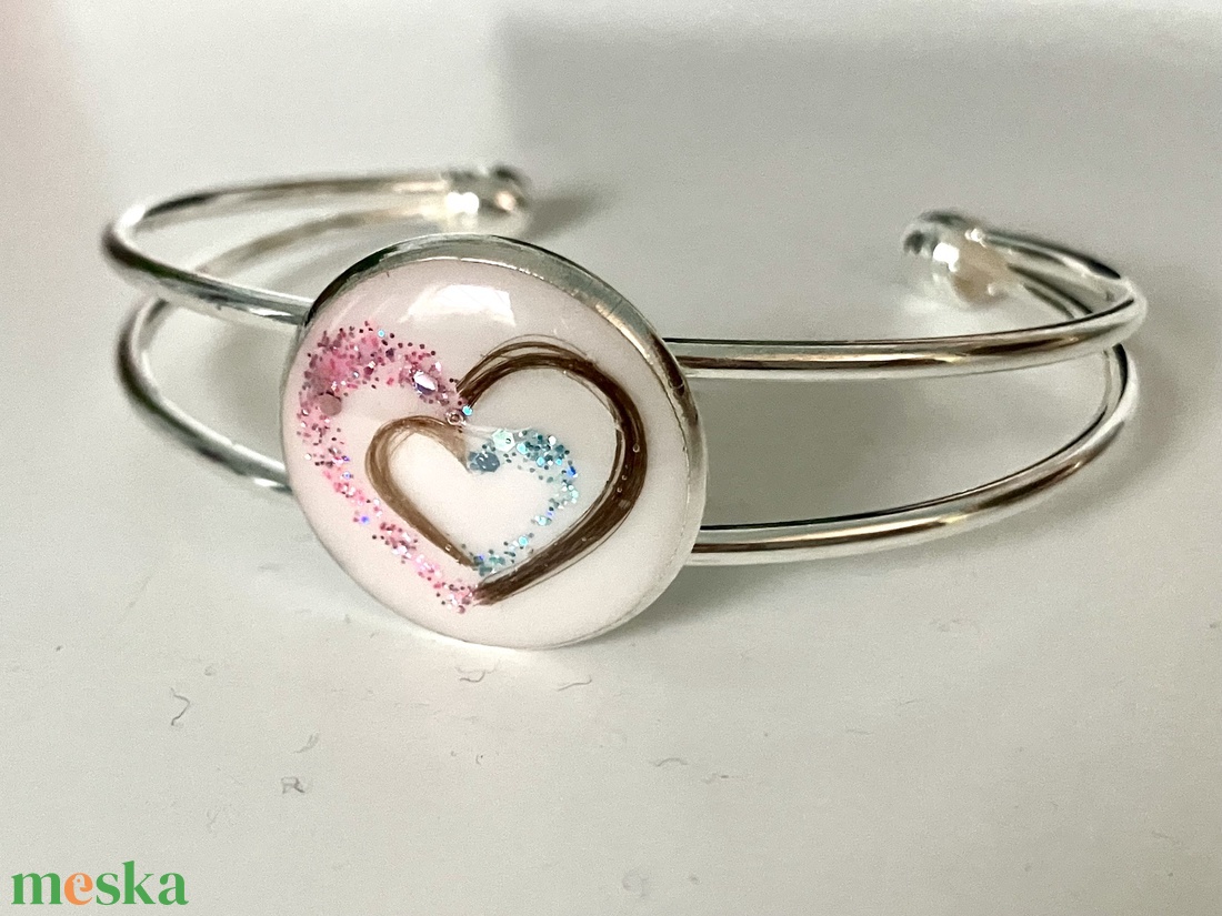 Emlékőr, babahajas karperec - ékszer - karkötő - névre szóló karkötő - Meska.hu