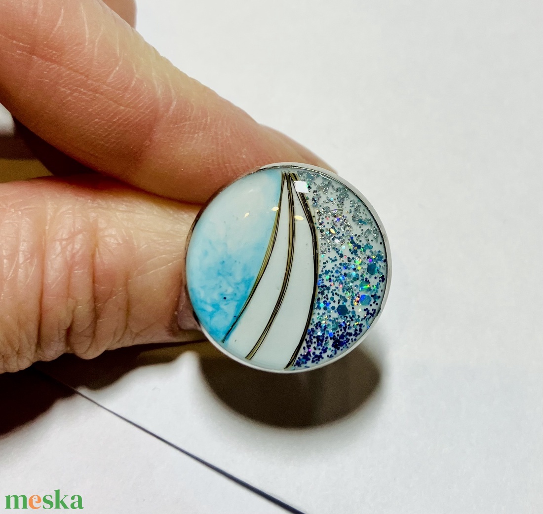 Hajjal készült emlék ékszer - csillámos gyűrű - ékszer - nyaklánc - medálos nyaklánc - Meska.hu