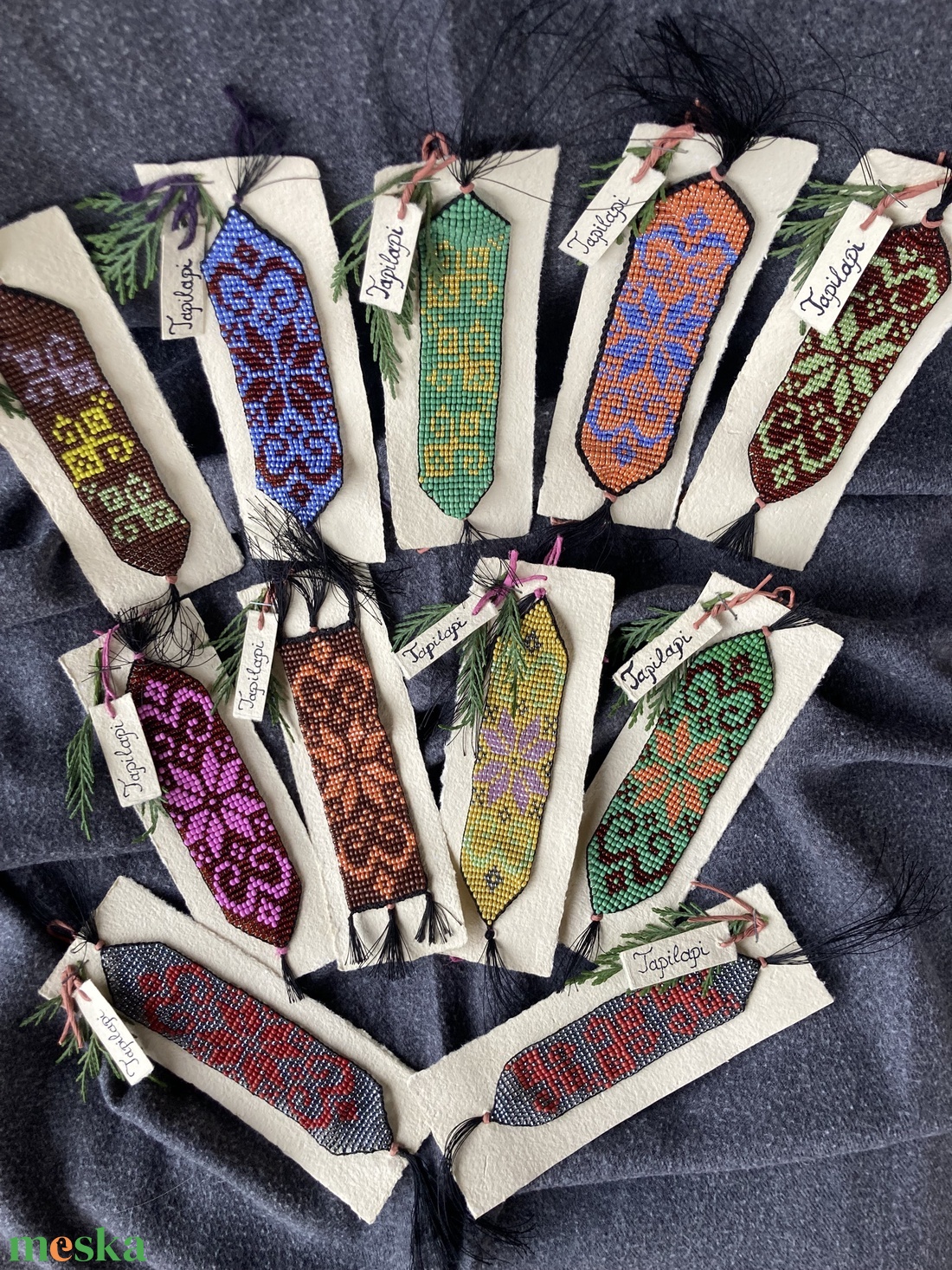 Tapilapi - könyv & zene - könyvjelző - Meska.hu