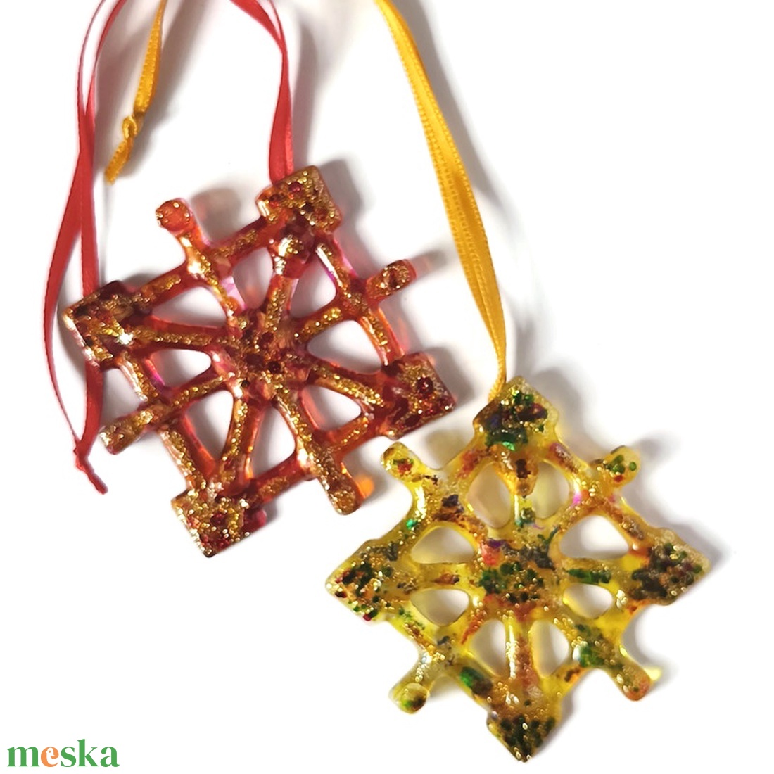 Üveg hókristály, karácsonyfadísz - karácsony - karácsonyi lakásdekoráció - karácsonyfadíszek - Meska.hu