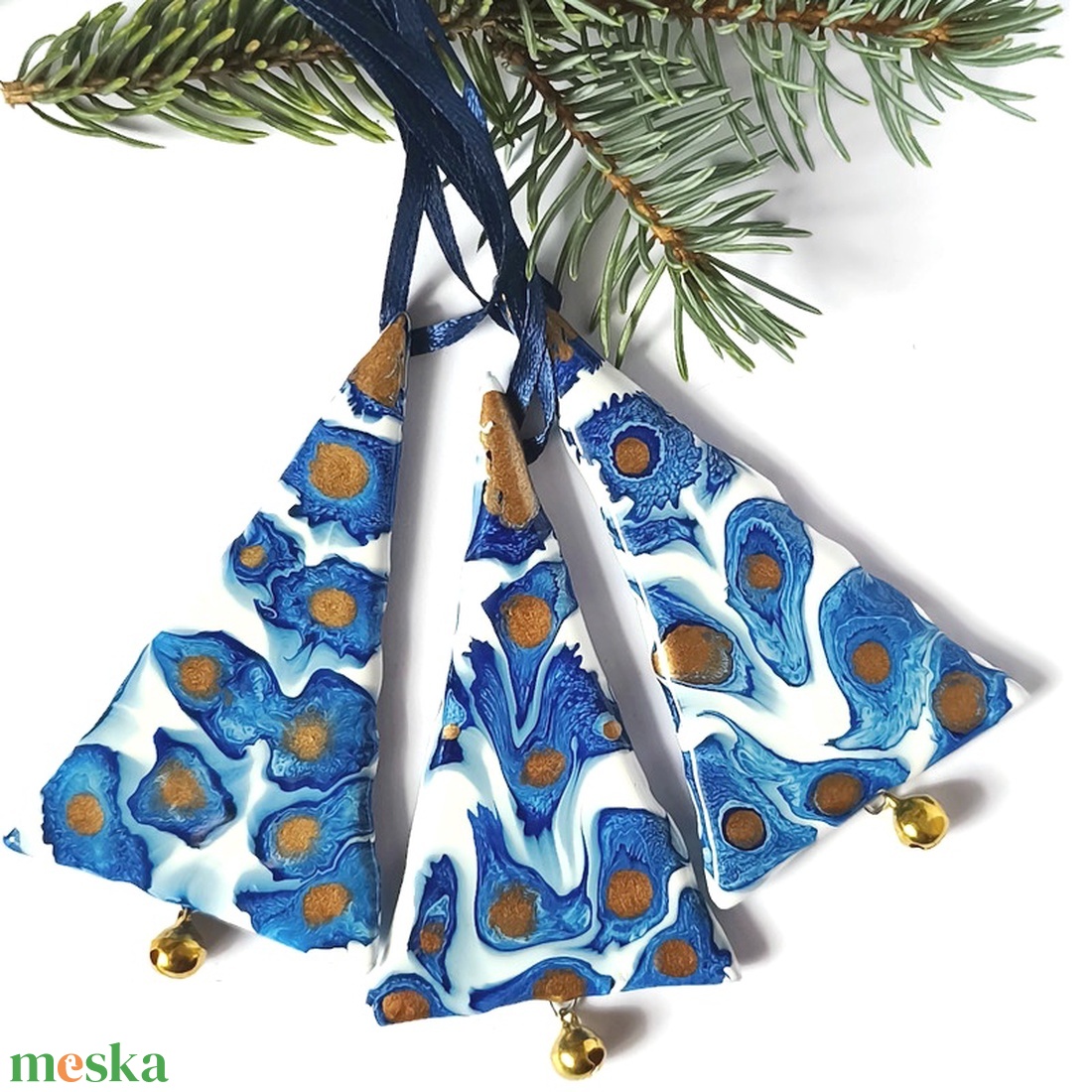 Absztrakt  kék üveg karácsonyfadísz pici haranggal - karácsony - karácsonyi lakásdekoráció - karácsonyfadíszek - Meska.hu