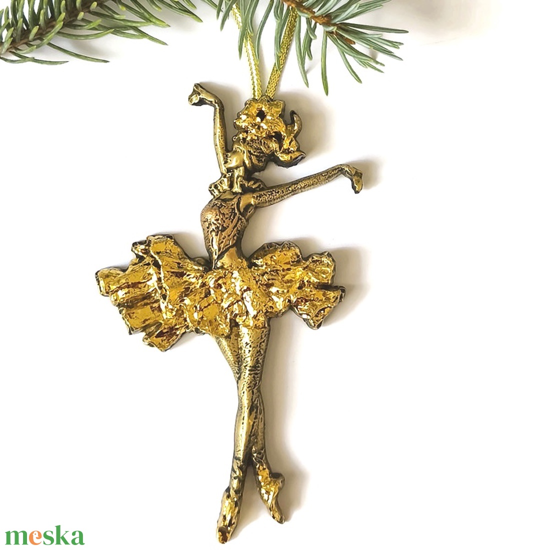 Táncoló angyal  óarany és barokk arany füstfóliával díszítve, karácsonyfadísz, öntött kerámia - karácsony - karácsonyi lakásdekoráció - karácsonyfadíszek - Meska.hu