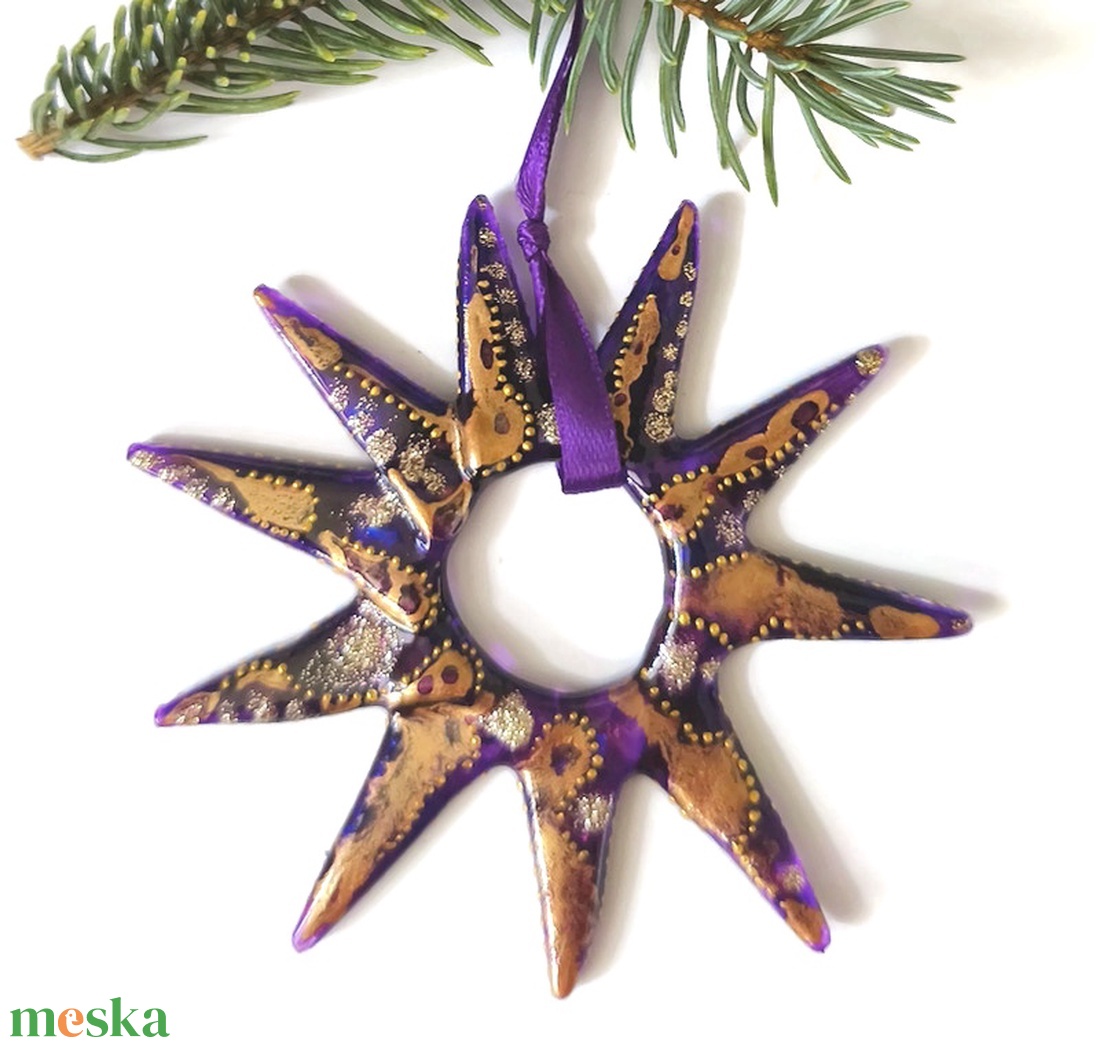 Lila  csillag  üveg karácsonyfadísz arany diszítéssel - karácsony - karácsonyi lakásdekoráció - karácsonyfadíszek - Meska.hu
