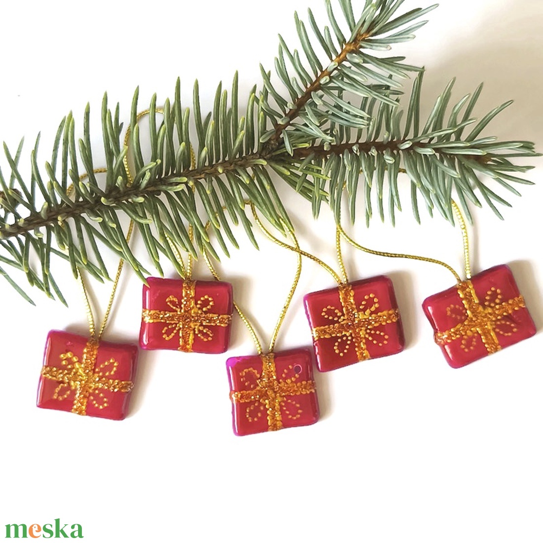 Pink apró csomagok, üveg ajándékkísérő - karácsony - karácsonyi lakásdekoráció - karácsonyfadíszek - Meska.hu