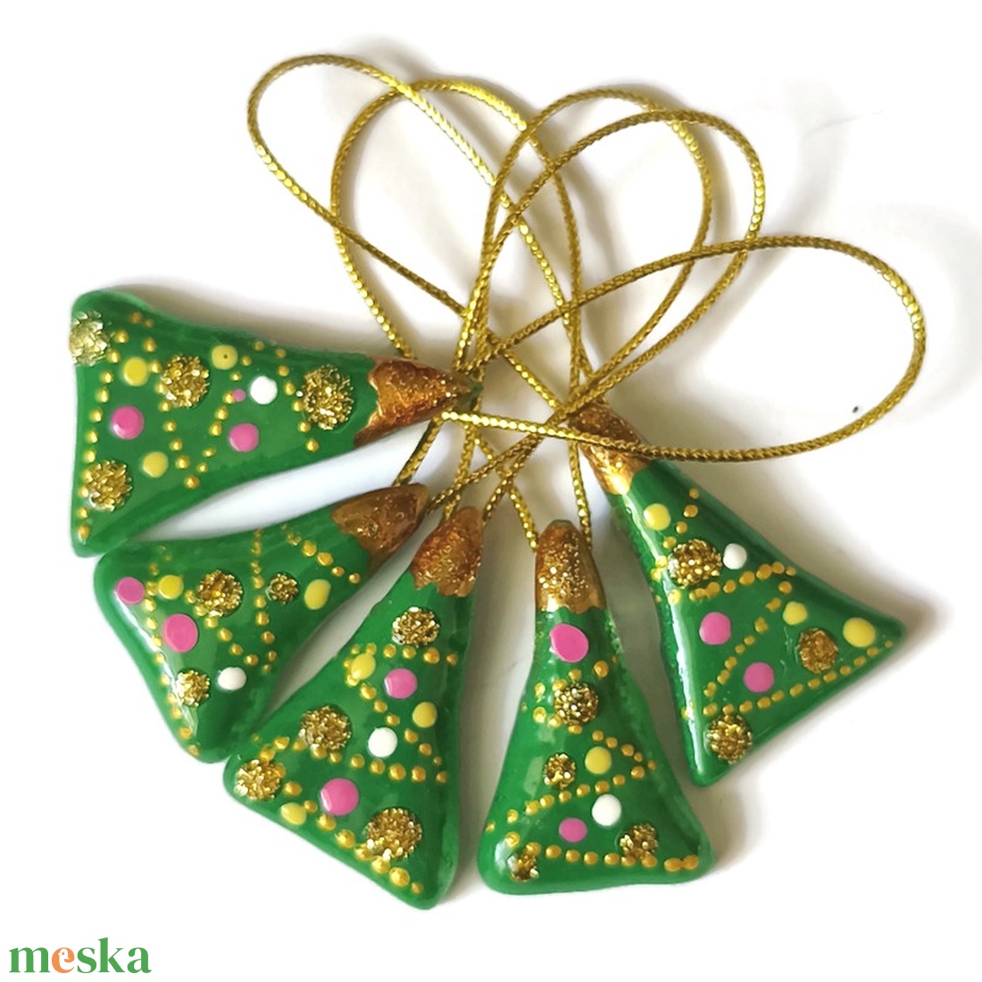 Pici színes  fenyőfák, üveg ajándékkísérő - karácsony - karácsonyi lakásdekoráció - karácsonyfadíszek - Meska.hu