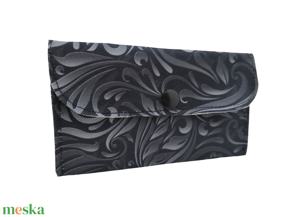 Sejtelmesen elegancia Papírzsebkendő tartó - Patentos zsebkendőtartó - táska & tok - pénztárca & más tok - zsebkendőtartó tok - Meska.hu Sejtelmesen elegancia Papírzsebkendő tartó - Patentos zsebkendőtartó - táska & tok - pénztárca & más tok - zsebkendőtartó tok - Meska.hu