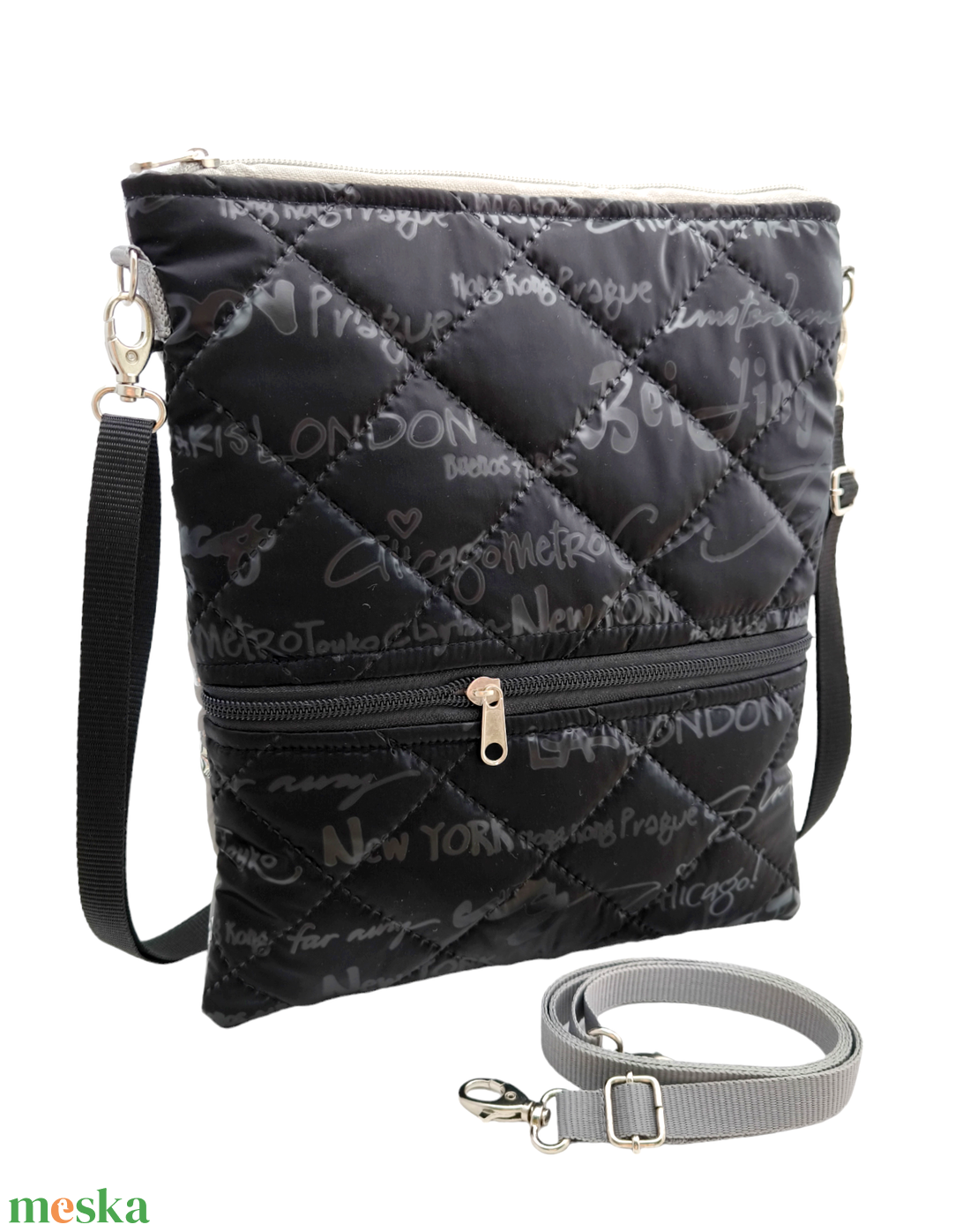 Készleten! - Ha akarom ezüst ha akarom fekete Crossbody / Keresztpántostáska - táska & tok - kézitáska & válltáska - vállon átvethető táska - Meska.hu Készleten! - Ha akarom ezüst ha akarom fekete Crossbody / Keresztpántostáska - táska & tok - kézitáska & válltáska - vállon átvethető táska - Meska.hu